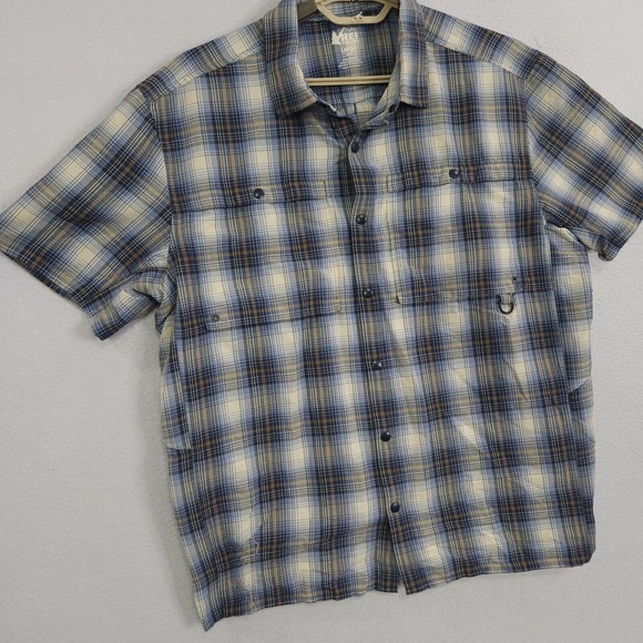 Rei Coop Button up Shirt Mens Blue Large Short Sleeve Plaid Outdoor Vented - Picture 6 of 14